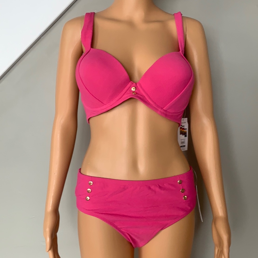 Nwt swim suit